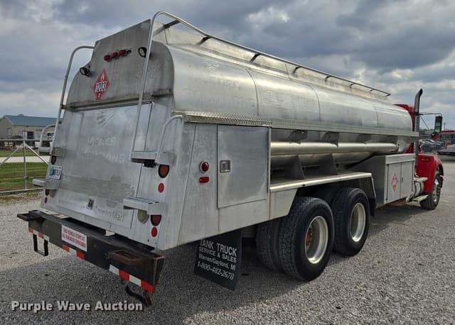 Image of Kenworth T300 equipment image 4