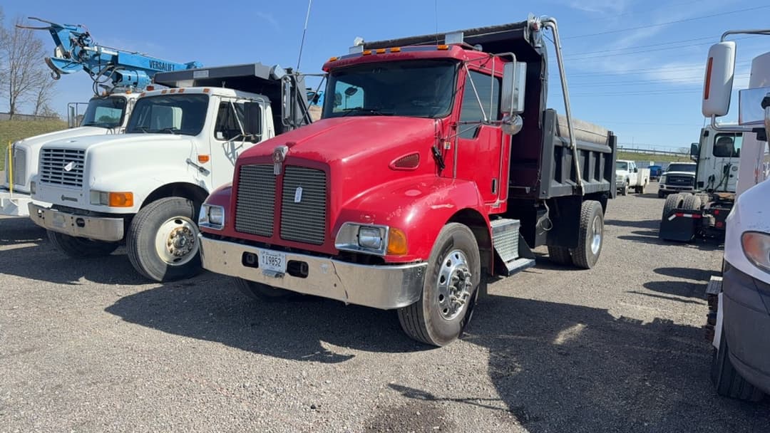 Image of Kenworth T300 Primary image