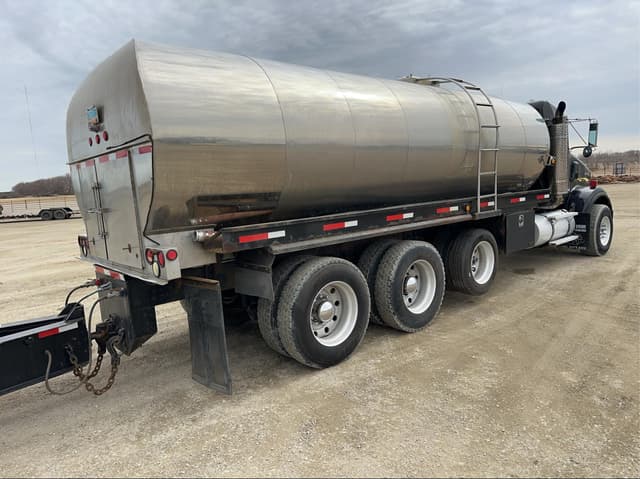 Image of Kenworth T800 equipment image 4