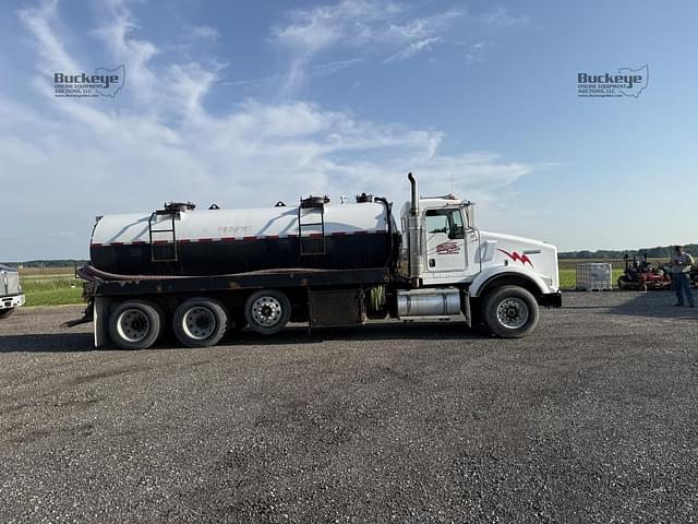 Image of Kenworth T800 equipment image 2