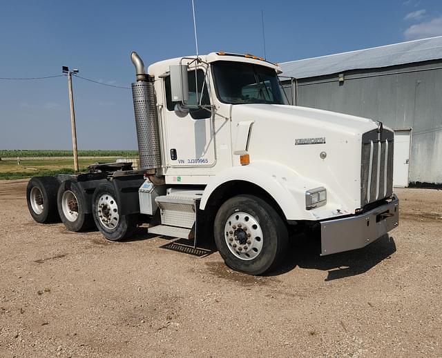 Image of Kenworth T800 equipment image 1