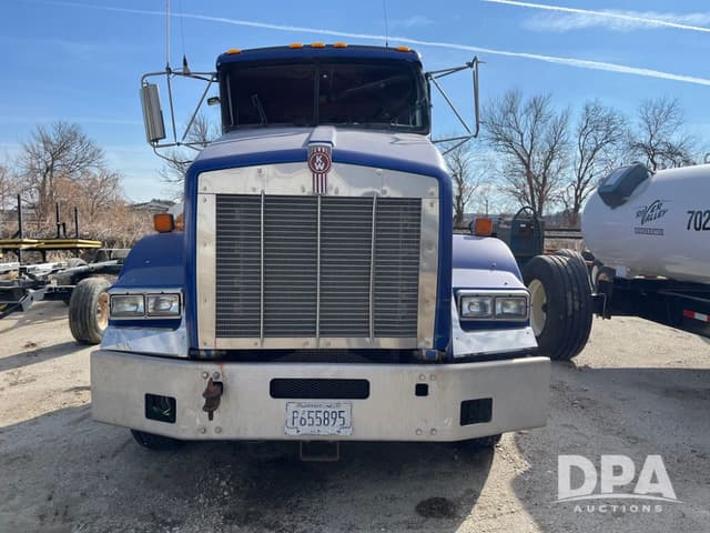 Image of Kenworth T800 equipment image 2