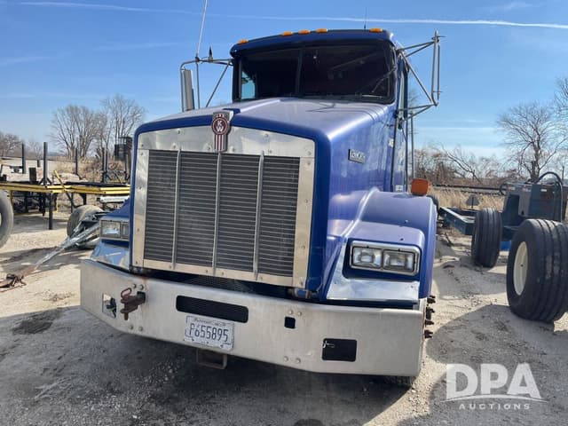 Image of Kenworth T800 equipment image 1