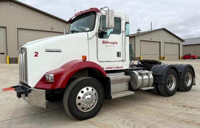 Main image Kenworth T800