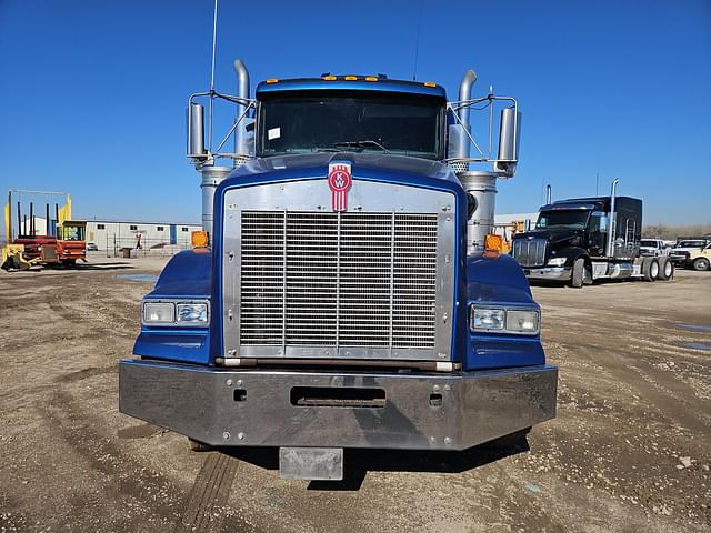 Image of Kenworth T800 equipment image 1