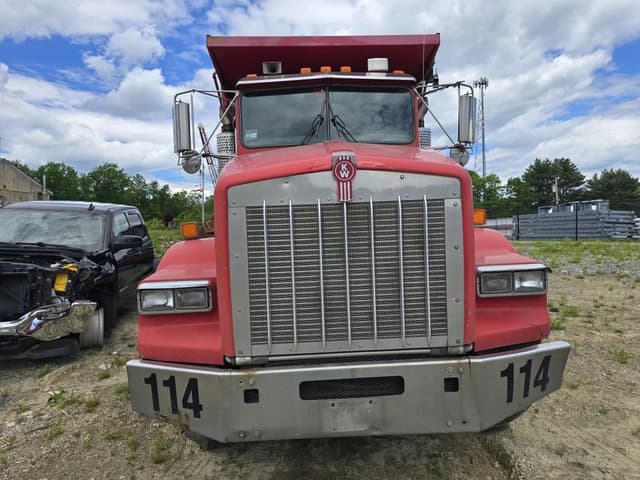 Image of Kenworth T800 equipment image 1