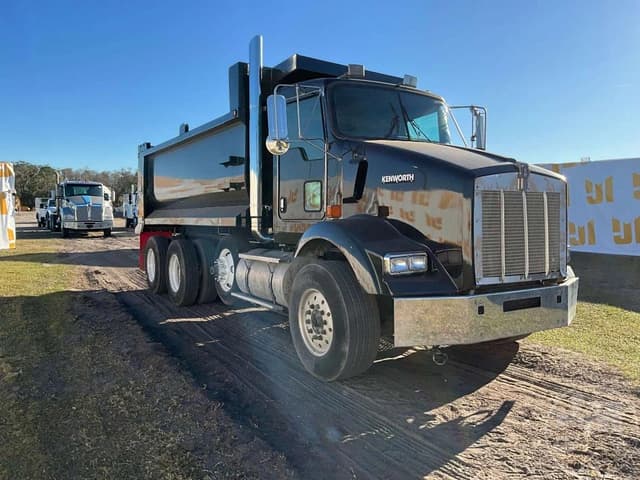Image of Kenworth T800 equipment image 2