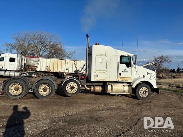 Image of Kenworth T800 equipment image 4
