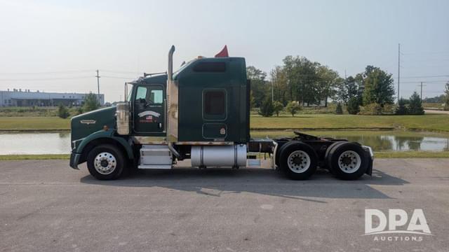 Image of Kenworth T800 equipment image 4