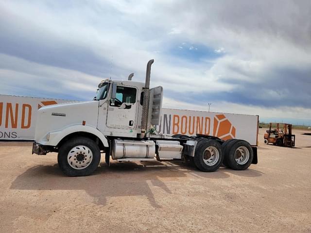 Image of Kenworth T800 equipment image 1