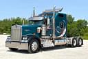 2003 Kenworth W900 Image