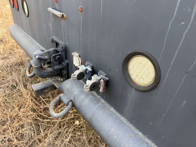Image of Kenworth W900B equipment image 3