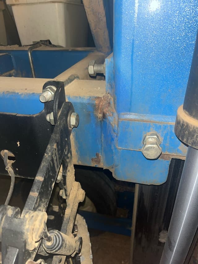 Image of Kinze 3600 equipment image 2