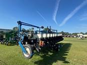 Thumbnail image Kinze 3600 6