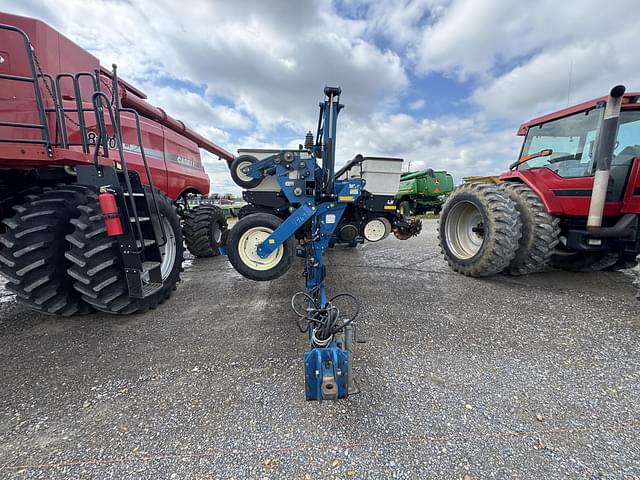 Image of Kinze 3600 equipment image 1