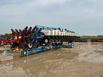 Main image Kinze 3600