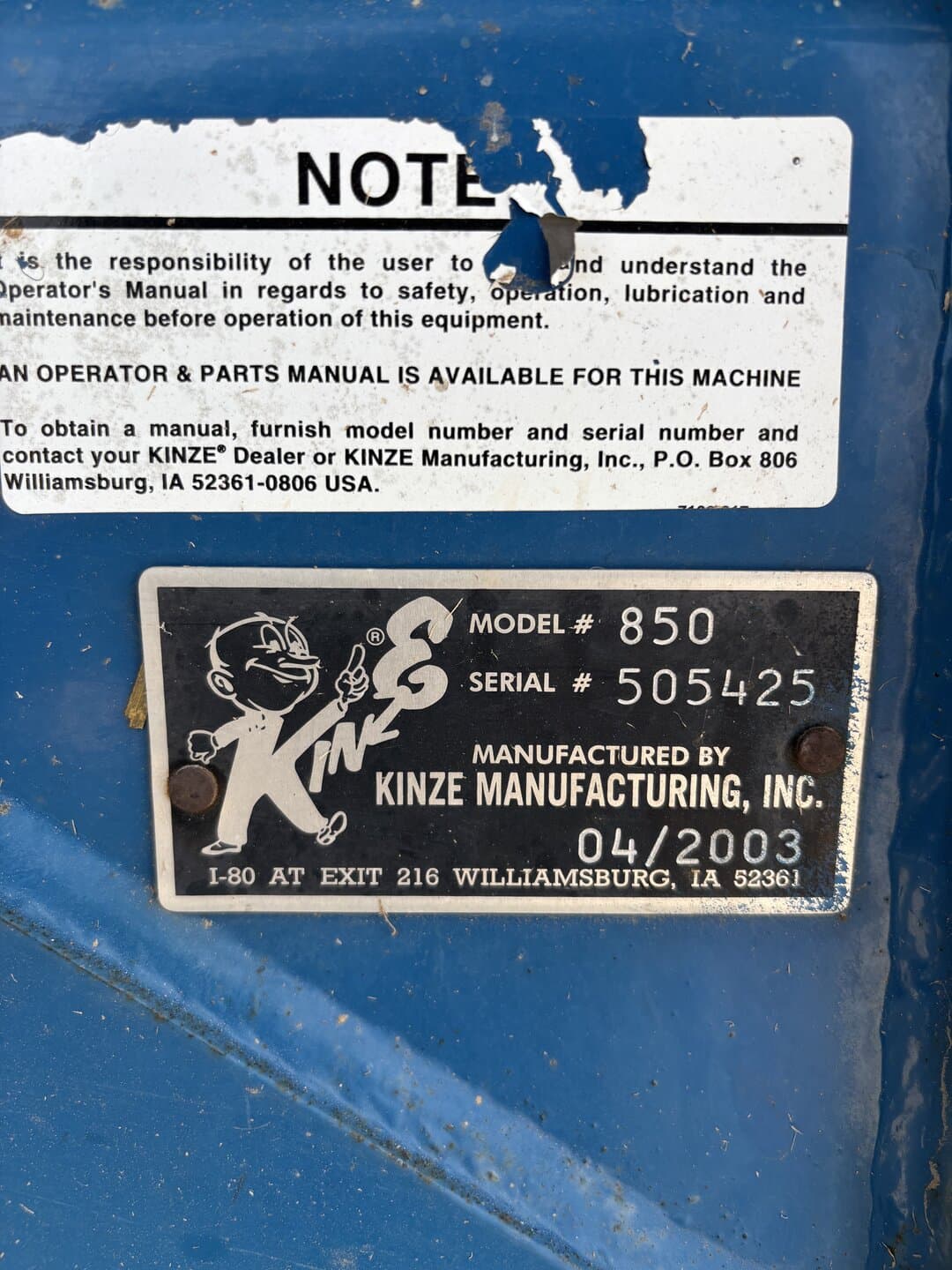 Image of Kinze 850 Image 1