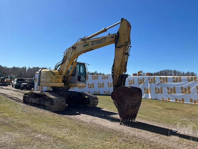 Image of Kobelco SK235SR-1E equipment image 2