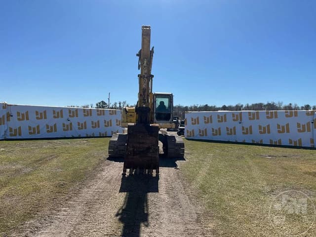 Image of Kobelco SK235SR-1E equipment image 1