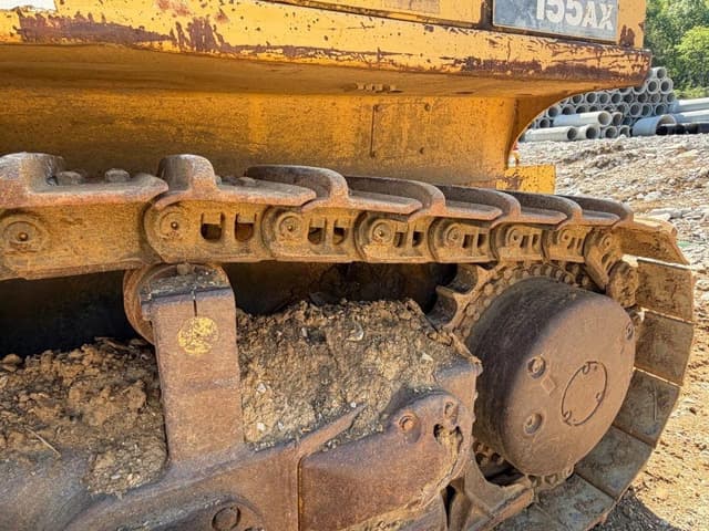 Image of Komatsu D155AX equipment image 2