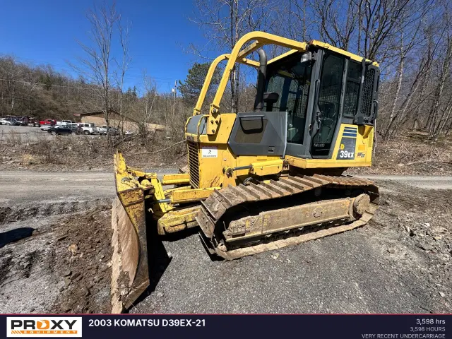Image of Komatsu D39EX-21A equipment image 1