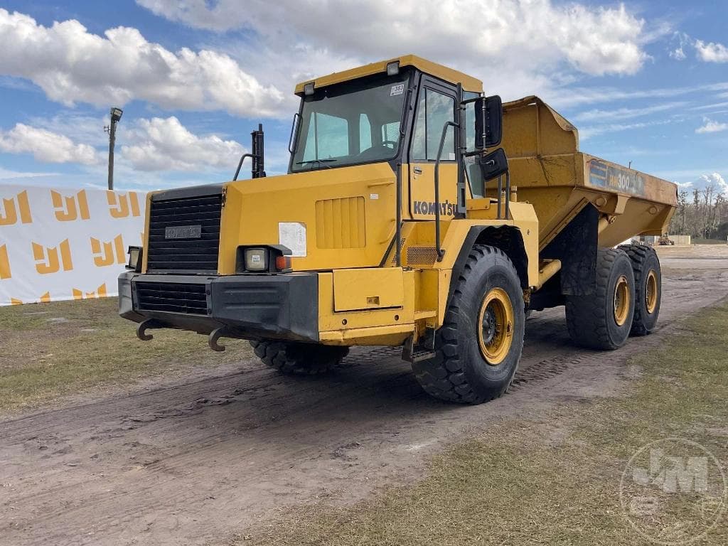 Image of Komatsu HM300-1 Primary image