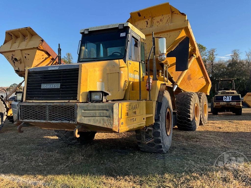 2003 Komatsu HM400-1 Equipment Image0