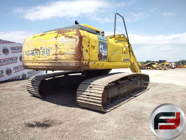 Image of Komatsu PC220LC equipment image 4