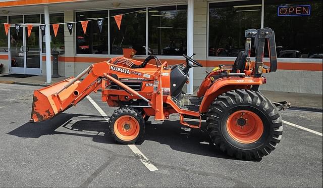 Image of Kubota B7800HSD equipment image 1