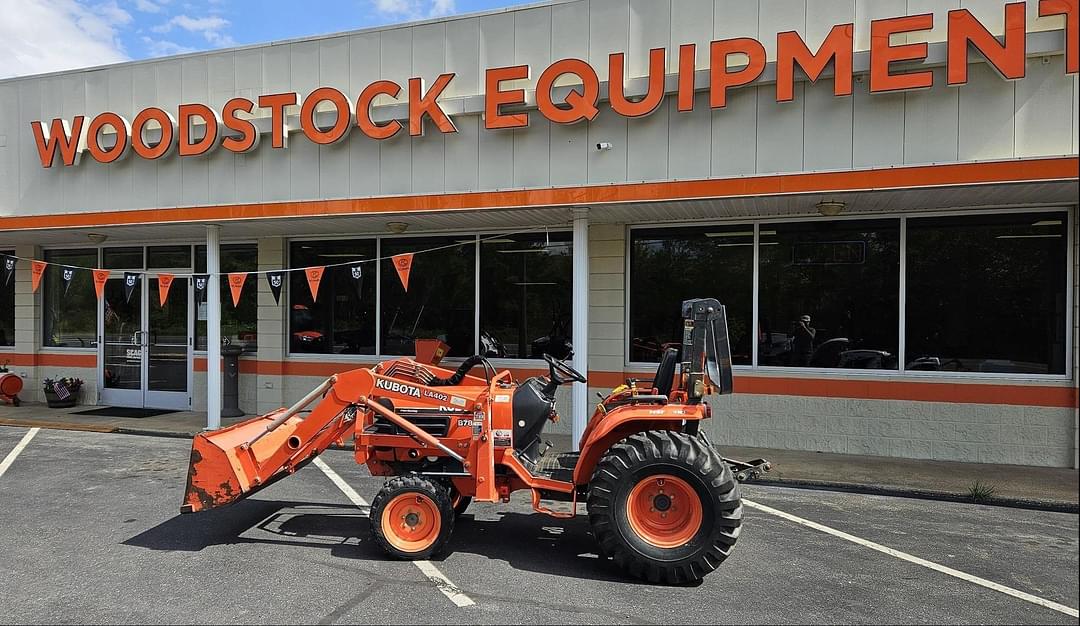 Image of Kubota B7800HSD Primary image