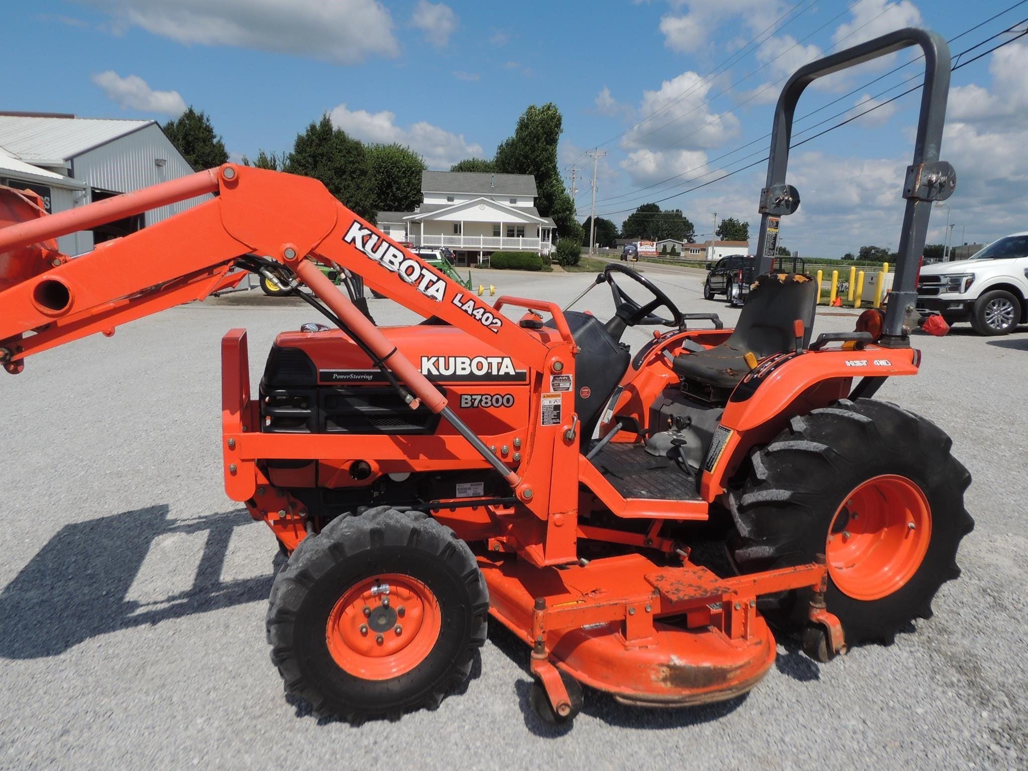 2003 Kubota B7800HSD Equipment Image0