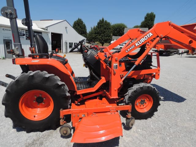 Image of Kubota B7800HSD equipment image 4
