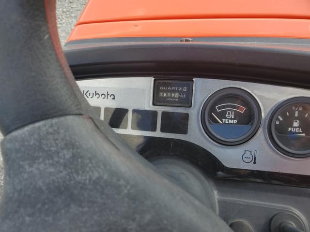 Image of Kubota BX2200D equipment image 2