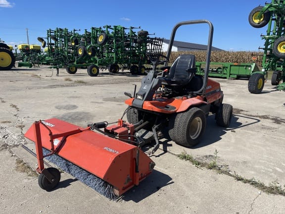 Main image Kubota F2560