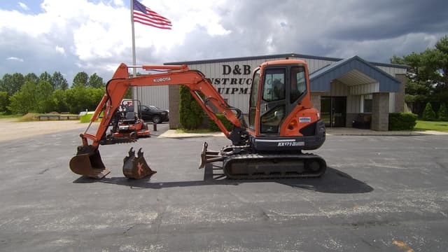 Image of Kubota KX121-3 equipment image 2