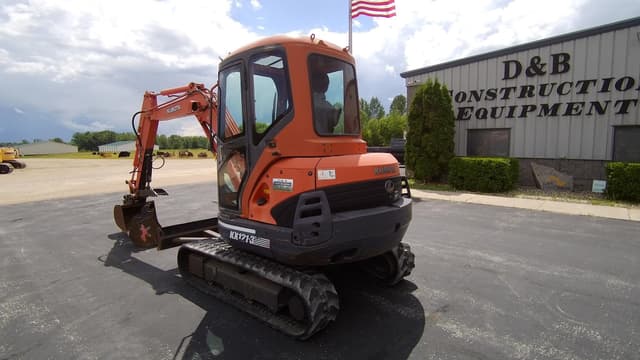 Image of Kubota KX121-3 equipment image 3
