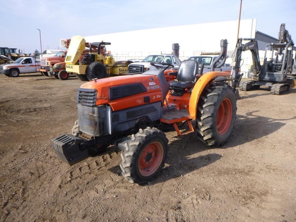 Main image Kubota L3130D