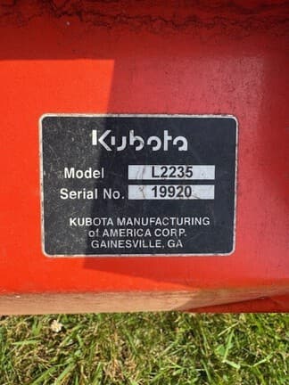 Image of Kubota L3830 equipment image 3