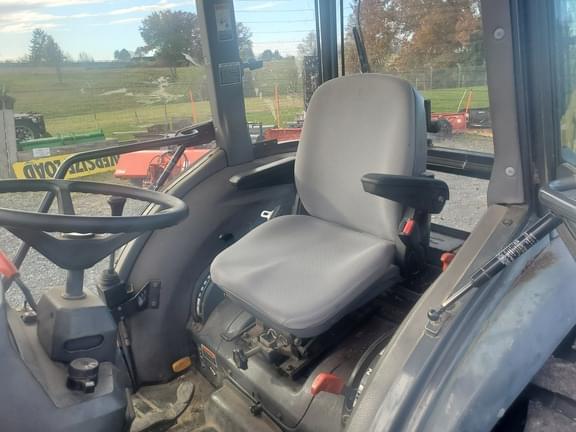 Image of Kubota L5030 equipment image 3