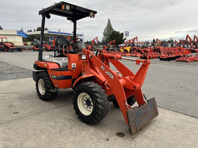 Image of Kubota R420 equipment image 3