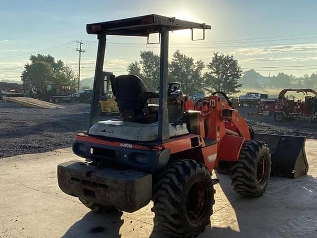 Image of Kubota R520S equipment image 3