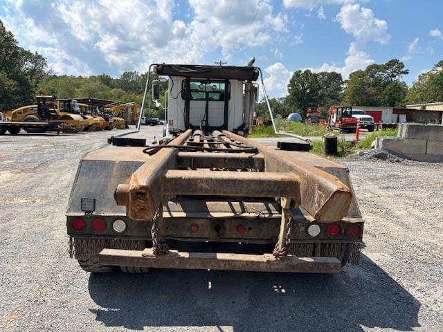 Image of Mack Granite CV713 equipment image 1