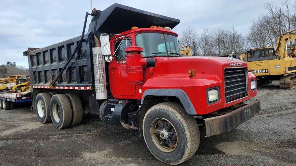 Main image Mack RD600