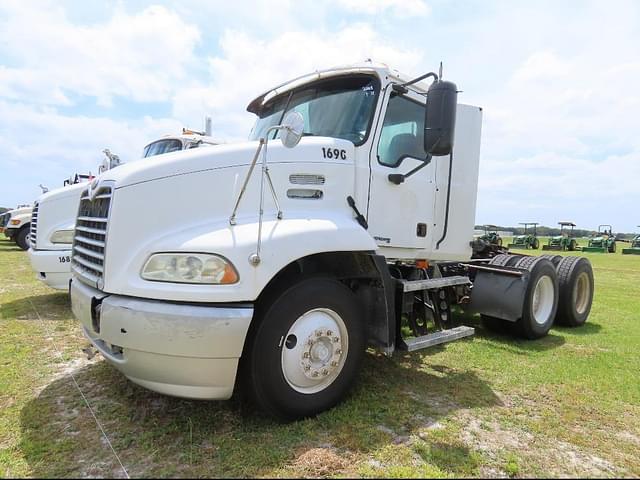 Image of Mack Vision CX613 equipment image 2