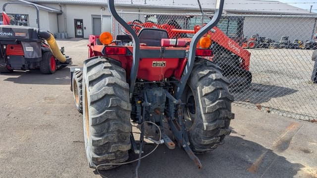 Image of Massey Ferguson 1433V equipment image 1