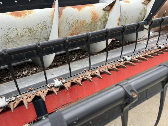 Image of Massey Ferguson 8000 equipment image 4