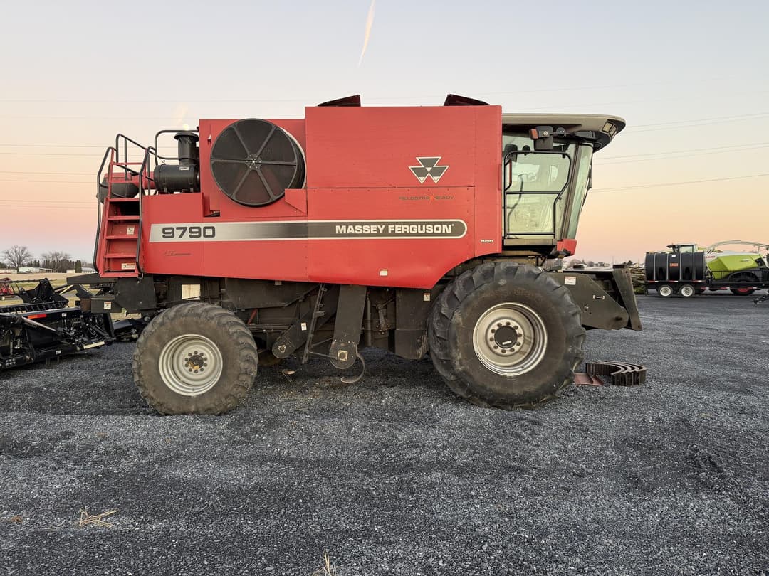 Image of Massey Ferguson 9790 Primary image