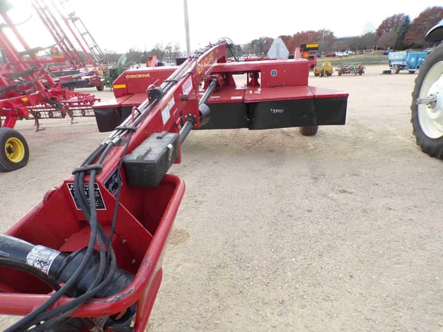 Image of New Holland 1431 equipment image 2