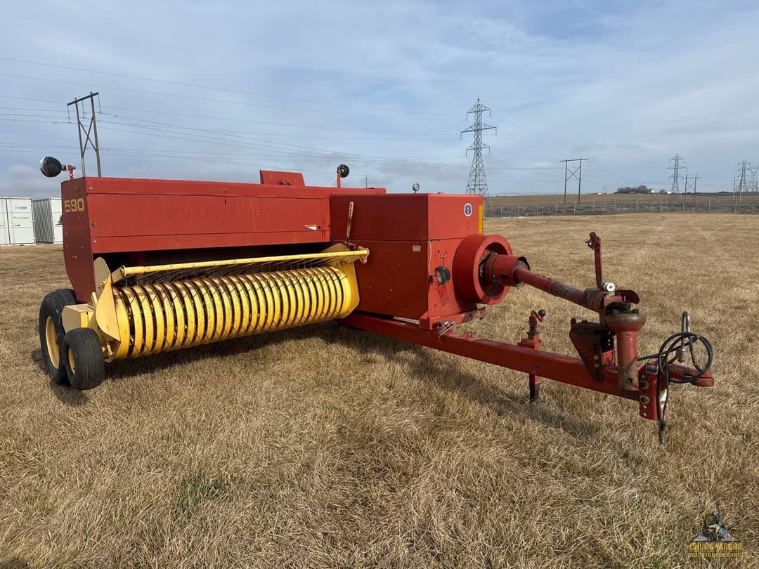 Image of New Holland 580 Primary image