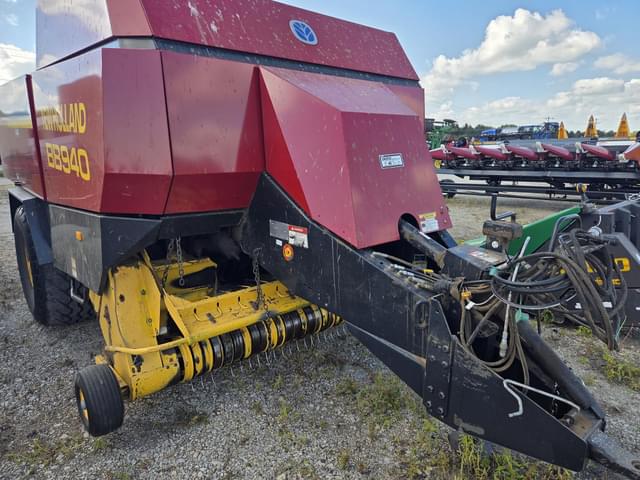 Image of New Holland BB940 equipment image 1